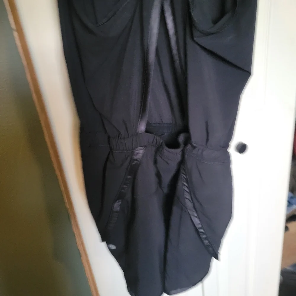 LULULEMON Sweaty Or Not Runsie Black Romper Black Size 4